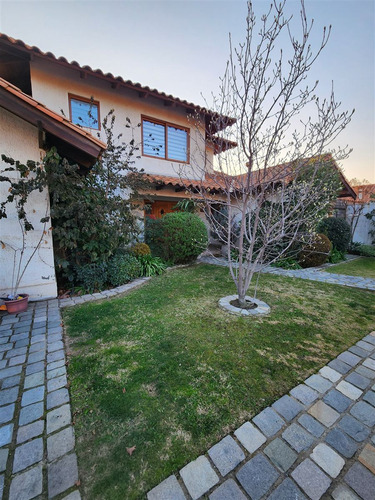 Casa Venta 4d + 3b, Machalí