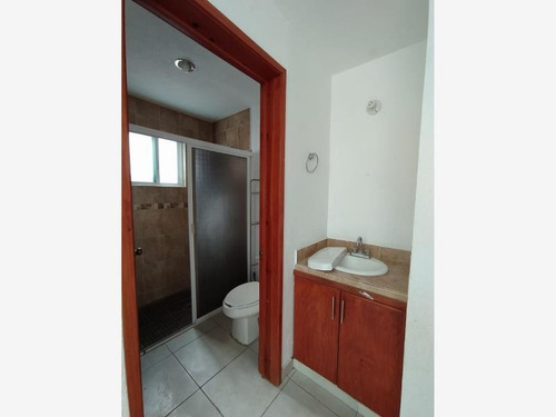 Imagen 6 de 8 de Casa Sola En Renta San Juan