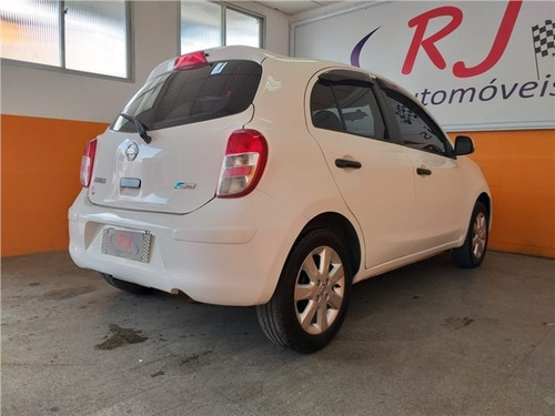 Nissan March 1.6 Sv 16v Flex 4p Manual