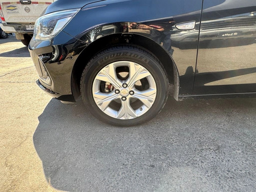 Chevrolet Onix 1.0T PREMIER 4X2 AT 4P