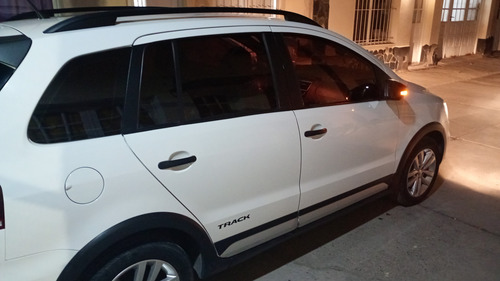 Volkswagen Suran 1.6 Track