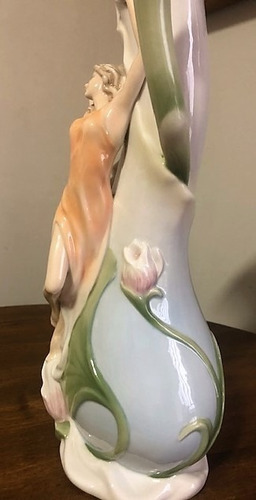 Vaso Porcelana Relevo Mulher 39cm