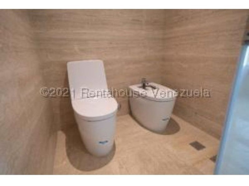 Imagen 23 de 30 de #22-24480 Mpecable Y Amplio Apartamentococina En Campo Alegre