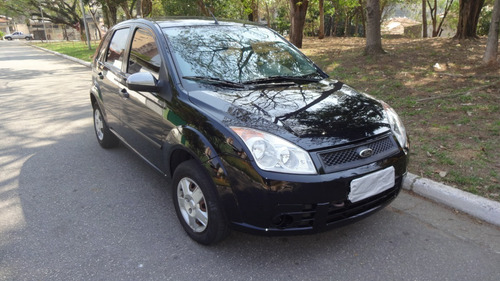 Imagem 6 de 6 de Ford Fiesta 1.0 Mpi Class Hatch 8v Flex 4p Manual 76.296 Km
