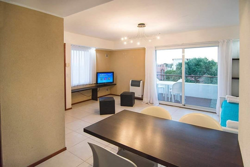 Imagen 5 de 9 de Departamento En Pinamar (mar De Ostende)a Metros Del Mar