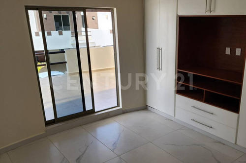 Casa En Venta En Residencial Montecarlo Grand, Mazatlán Sinaloa