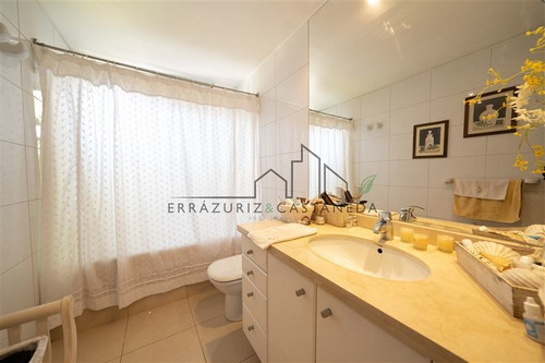 Imagen 9 de 16 de Elegante Departamento En Venta De 4 Dorm. En Las Condes