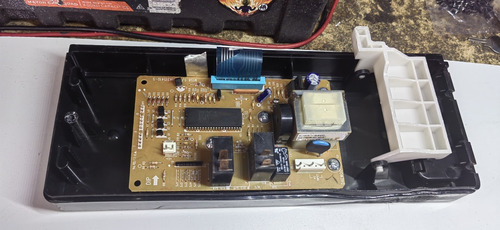 Teclado Completo Para Horno De Microondas Daewoo Kor-1a5a (Usado)