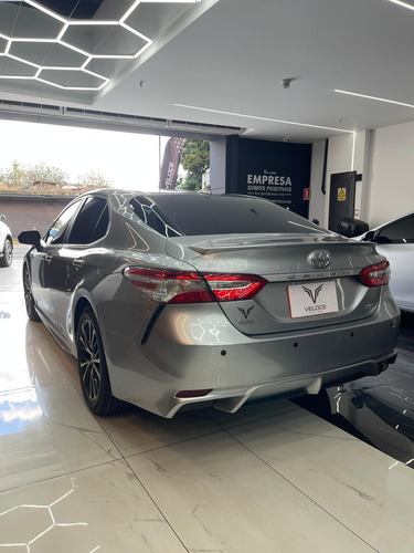 Toyota Camry Se 2020