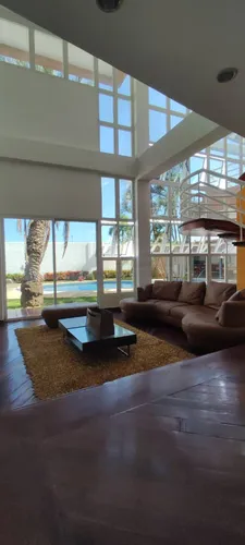 Quinta Moderna En Margarita