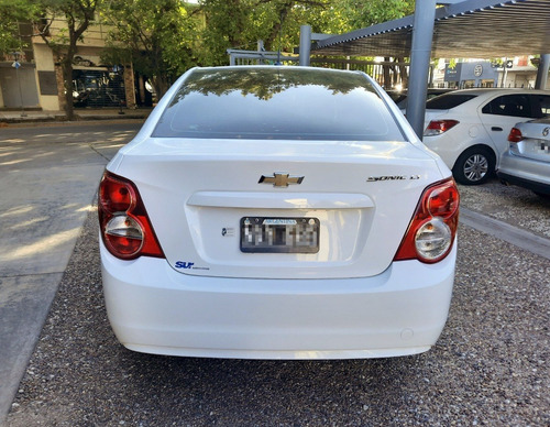 Imagen 7 de 15 de Chevrolet Sonic 1.6 Lt M/t 2014