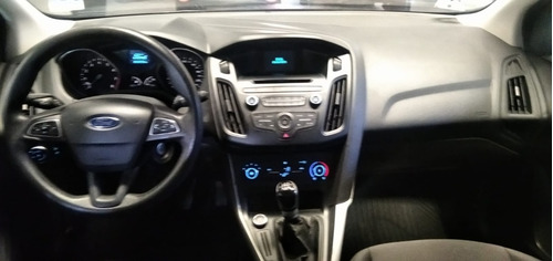 Imagen 10 de 10 de Ford Focus S 1.6 5p Nafta Modelo 2016