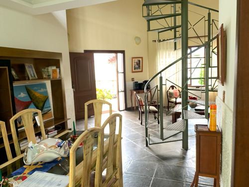 Imagem 10 de 30 de Casa Em Piratininga, Niterói/rj De 450m² 3 Quartos À Venda Por R$ 900.000,00 - Ca1651686-s