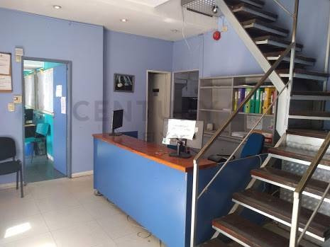 Imagen 12 de 30 de Venta Oficinas Comerciales Y/o Vivienda Carhue 28 Piso 1 Y 2 Liniers Permuta