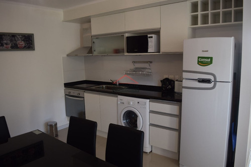 A Pasos De Playa Brava Con Servicios- Ref: 2865