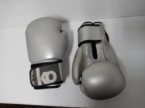 GUANTES DE BOXEO MAKOTO BASIC BLANCO/PLATEADO 14OZ