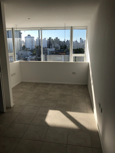 Imagen 13 de 18 de Duplex De 2 Dormitorios En Calle 65 Entre 6 Y 7