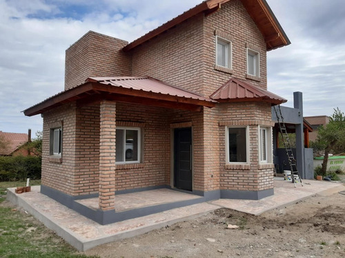 Imagen 8 de 18 de Chalet De 85 Mts 2 Llave En Mano