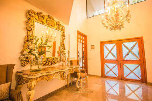 Casa En Venta En Valle Real Frente A Parque