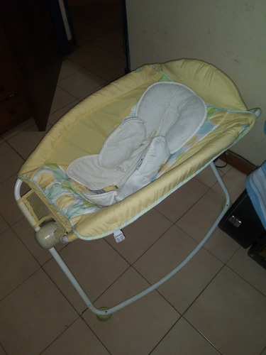 Imagen 2 de 3 de Mecedora Fisher Price