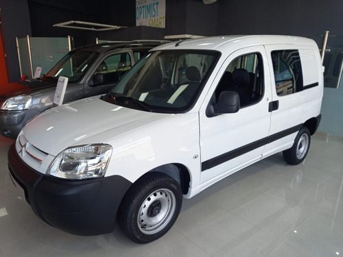 Imagen 3 de 9 de Citroen Berlingo Furgon Hdi 1.6 / Bonificado (a)