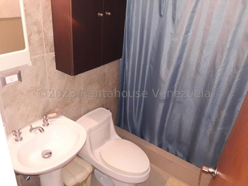 Imagen 9 de 15 de Apartamento En Venta, Los Naranjos Humboldt, 65mts, Rah 23-20025