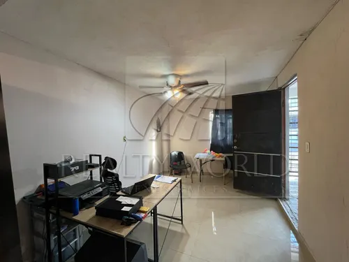 Casas En Venta En Fresnos Iv