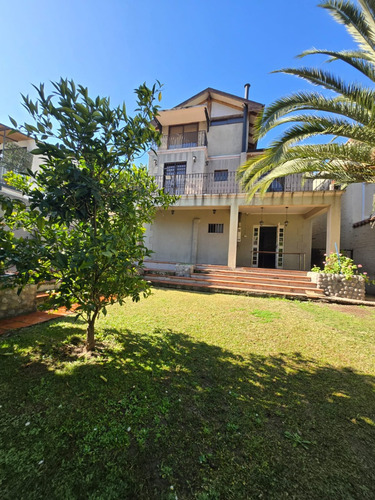 Casa Con Potencial Comercial Y Residencial Amplios Espacio