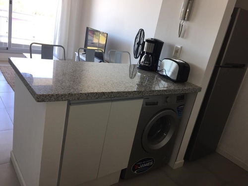 Imagen 4 de 14 de Departamento En Venta Ubicado En Punta Del Este, Punta Del Este / Maldonado
