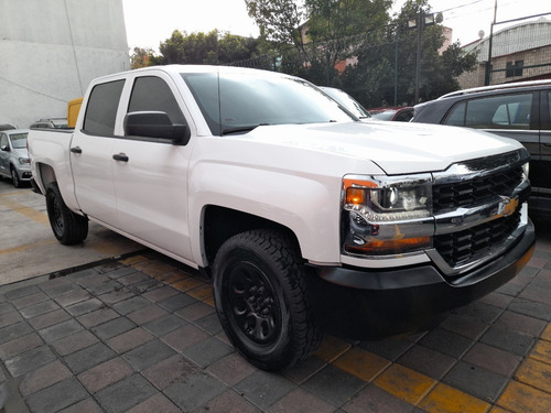Imagen 3 de 15 de !!!!!!!!!!! Silverado 2500 Ls Doble Cabina Aut !!!!!!!!!!!