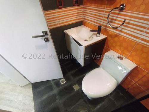 Imagen 27 de 30 de Quinta En Venta Urb El Piñal, El Limón 23-13580 Hc