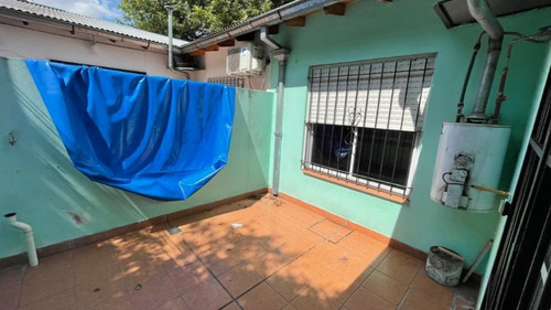 Imagen 8 de 12 de Departamento Tipo Casa En Venta En Lanus Oeste
