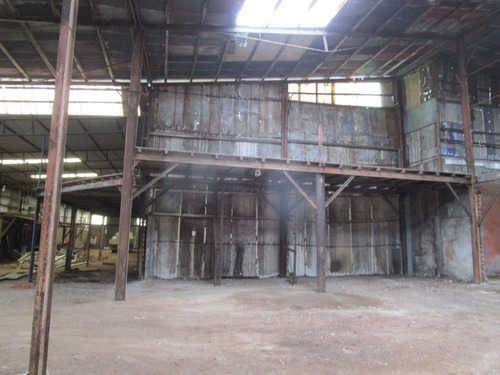 Local Comercial En Venta Ubicado En Jardines Hipódromo