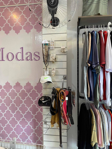 Imagem 6 de 11 de Vende-se Loja No Centro De Socorro-sp