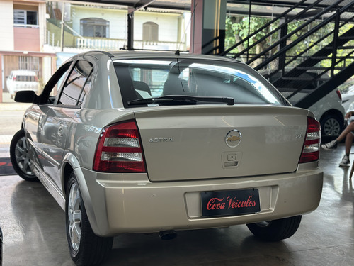 Chevrolet Astra 2.0 MPFI ADVANTAGE 8V FLEX 4P MANUAL