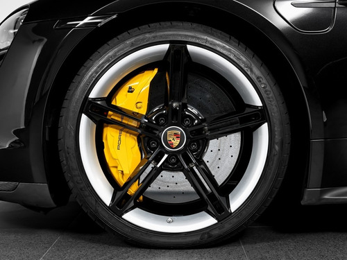 Porsche Taycan Turbo S