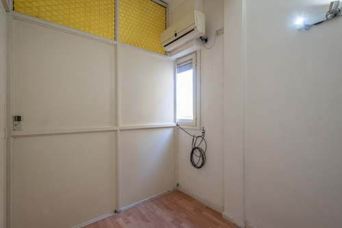 Venta Departamento Monoambiente Dividido Refaccionado Al Frente