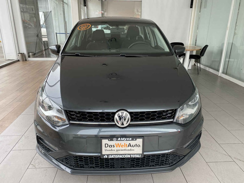 Imagen 8 de 14 de Volkswagen Vento 2020 4p Comfortline Plus Std.