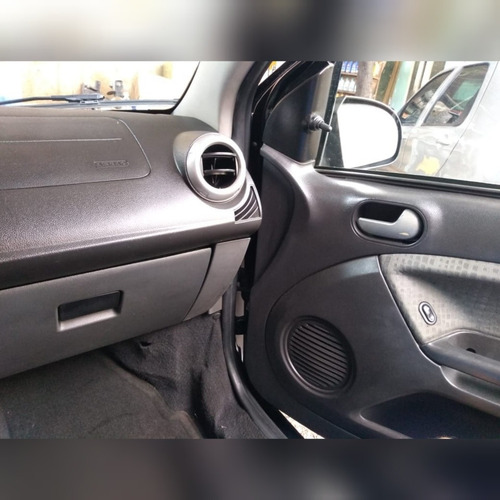 Imagem 8 de 12 de Ford Fiesta 2014 1.6 16v Titanium Flex 5p