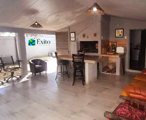 Vendo Casa + Monoambiente + Barbacoa P.único 527m2/234m2 Lomas De Solymar 5 De La Playa Precio Usd 219.000 Dolares