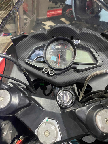 Imagen 9 de 16 de Bajaj Rs 200