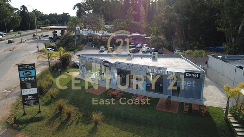 Imagen 9 de 16 de Centro Comercial En Venta En Punta Ballena