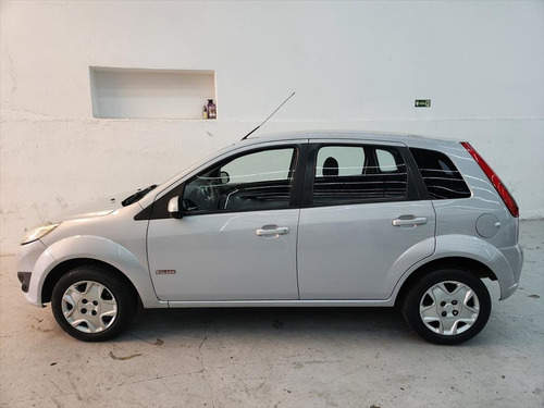 Ford Fiesta 1.6 MPI CLASS HATCH 8V FLEX 4P MANUAL