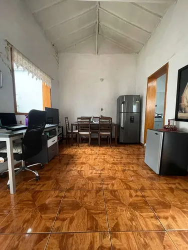 Casa En Venta En Barrio Central. Cod V12914