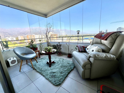 Departamento En Venta De 4 Dorm. En Las Condes