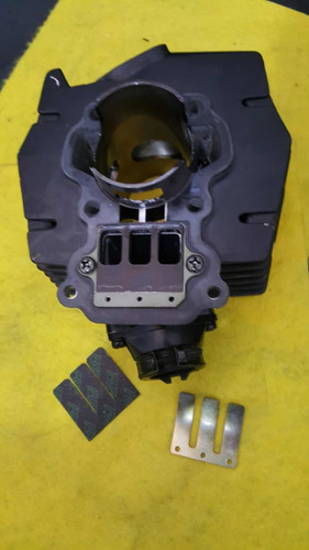 Suzuki Ax 100