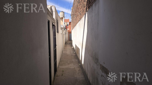 Venta De Ph De 2 Ambientes Con Patio En Villa Dominico