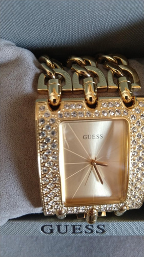 Relógio Guess 3 Correntes W0315l2 Vidro Pequeno Trincado