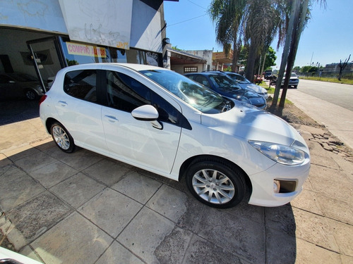 Peugeot 308 1.6 Active 2014