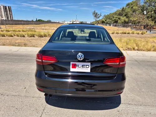 Volkswagen Jetta 2.5 Comfortline Tiptronic At